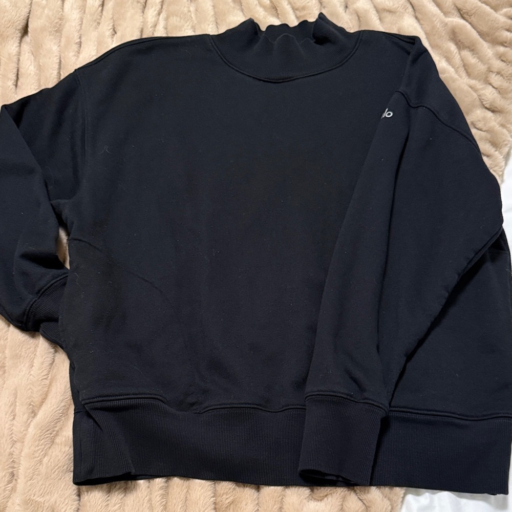 ALO black Mock turtleneck sweatshirt